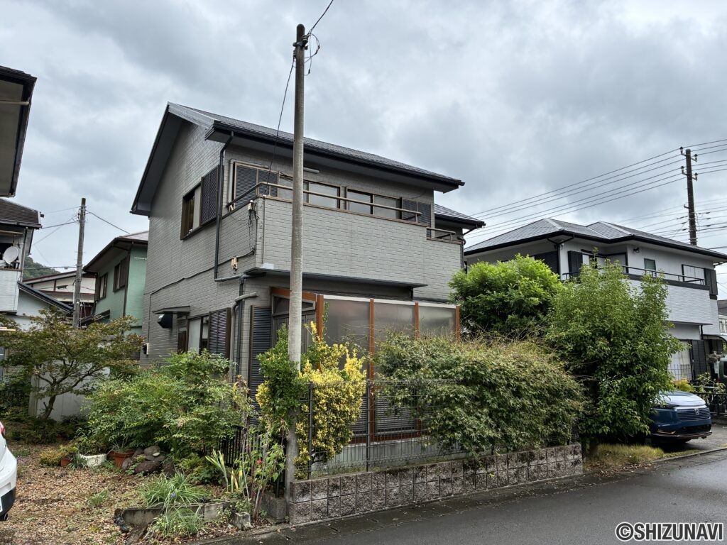 伊豆市小立野　4LDK+S　中古住宅の画像