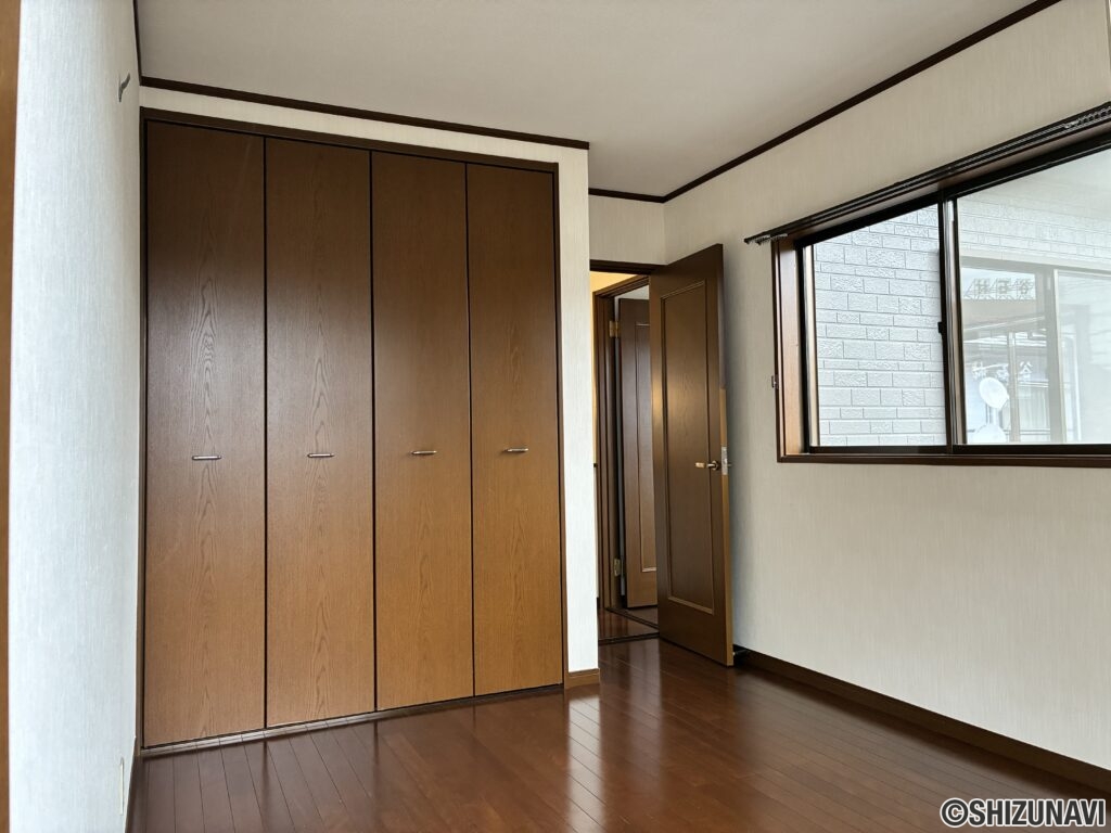 伊豆市小立野　4LDK+S　中古住宅の画像