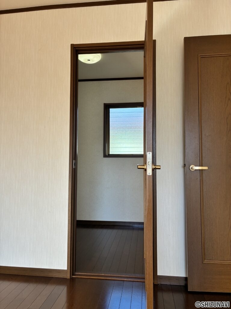 伊豆市小立野　4LDK+S　中古住宅の画像