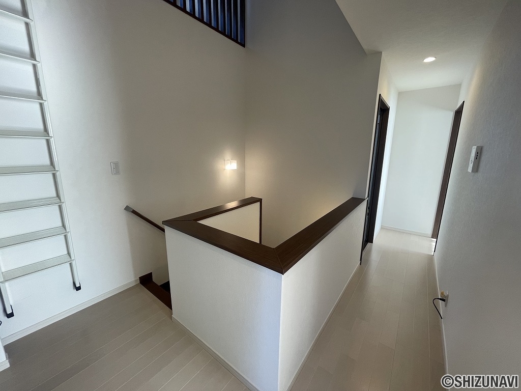 裾野市千福が丘 中古住宅 裾野市立千福が丘小学校・富岡中学校区の画像