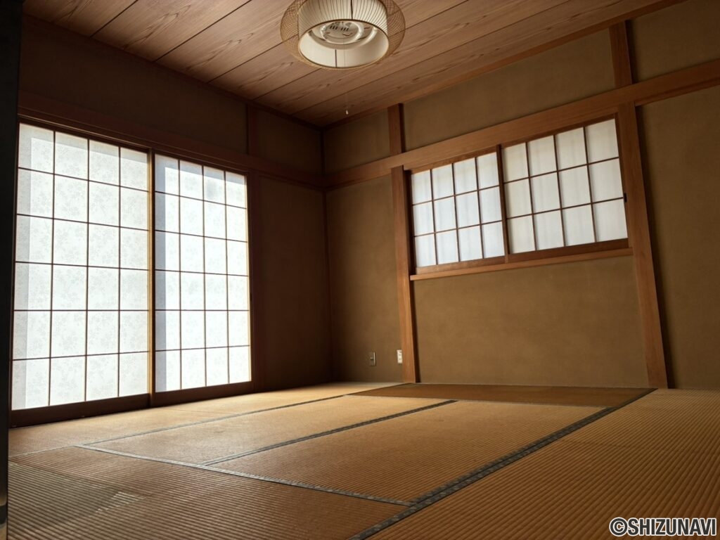 富士市松岡　中古住宅（岩松小学校・岩松中学校区）の画像