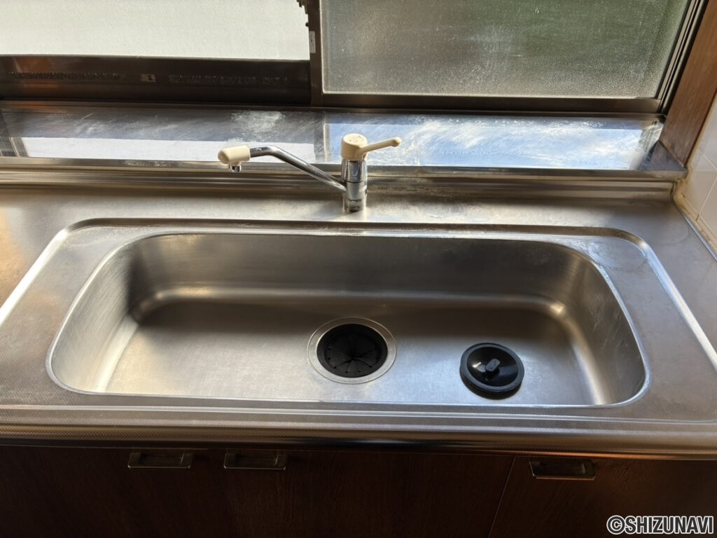 富士市松岡　中古住宅（岩松小学校・岩松中学校区）の画像