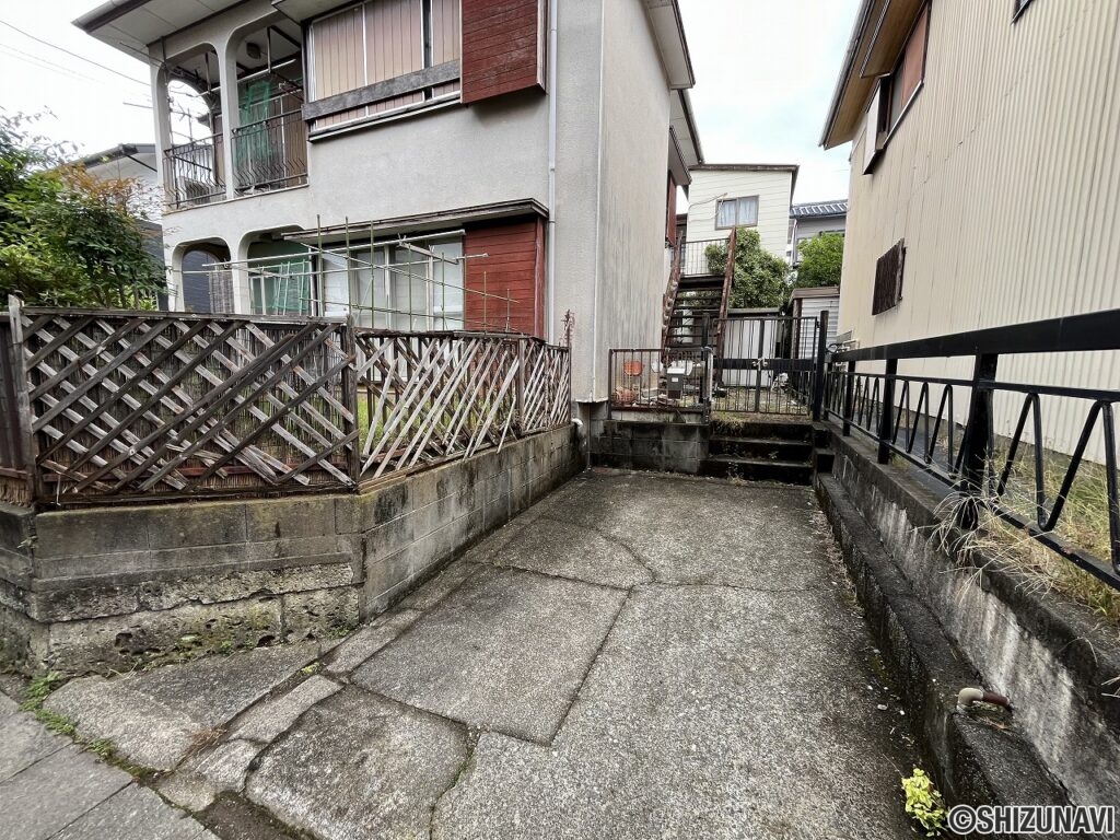 伊豆の国市中條　伊豆の国市立韮山南小・伊豆の国市立韮山中学区の画像