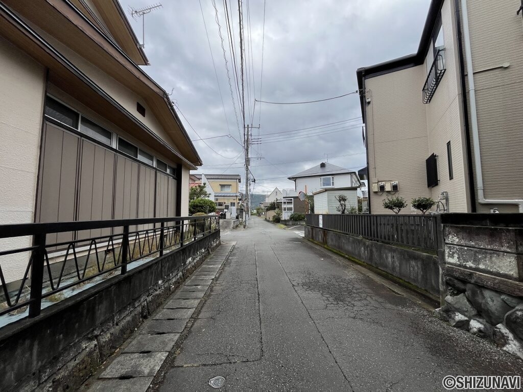 伊豆の国市中條　伊豆の国市立韮山南小・伊豆の国市立韮山中学区の画像