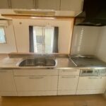 キッチンは対面式キッチンとなります。