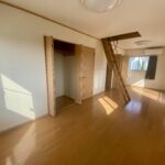 2階洋室は間仕切りが可能な仕様になります。