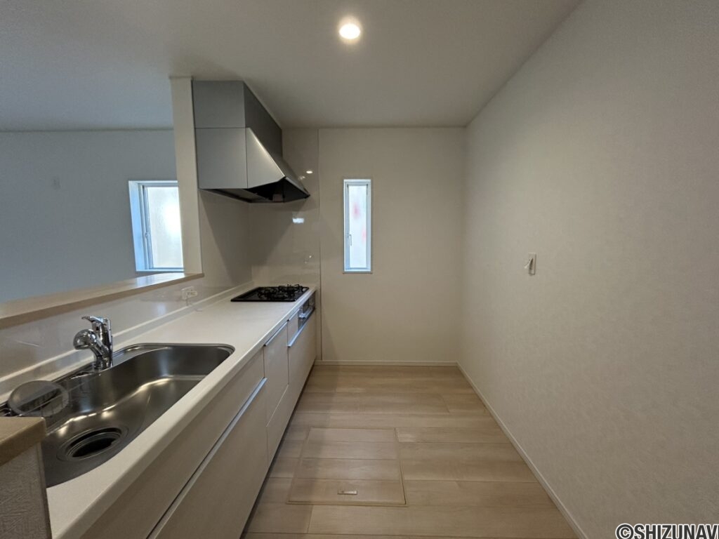 葵区　新築　キッチン