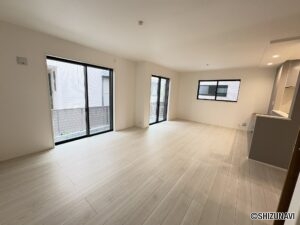 清水区桜橋町 Ａ棟リビング