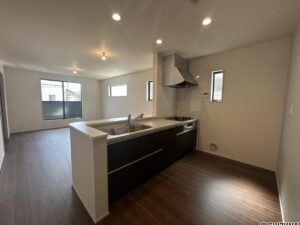 葵区　新築　キッチン