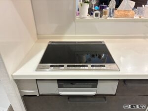 IHコンロ。きれいに使用されています。