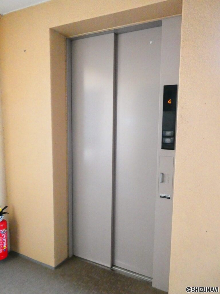 エレベーター