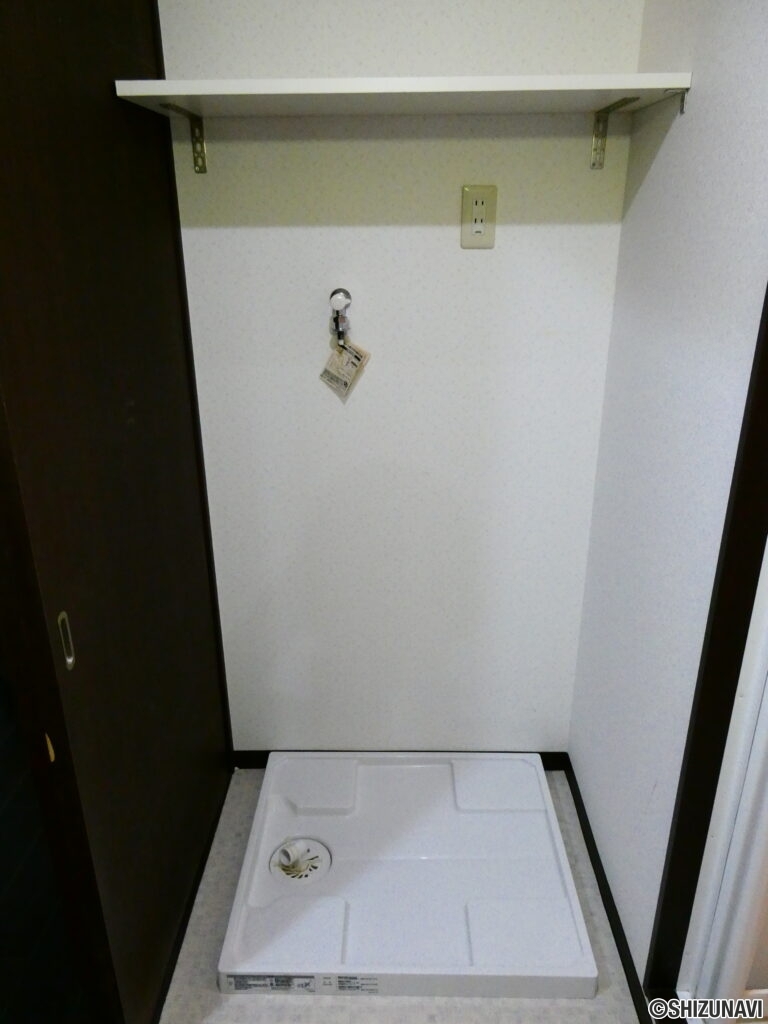 洗濯機置き場