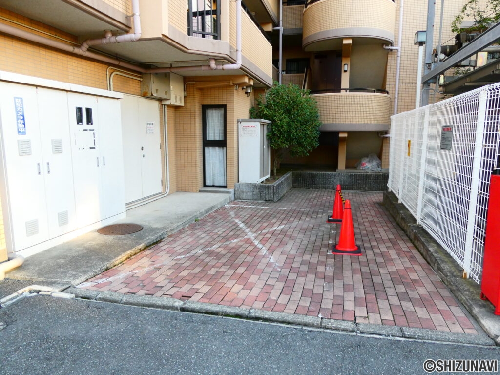 来客用駐車場