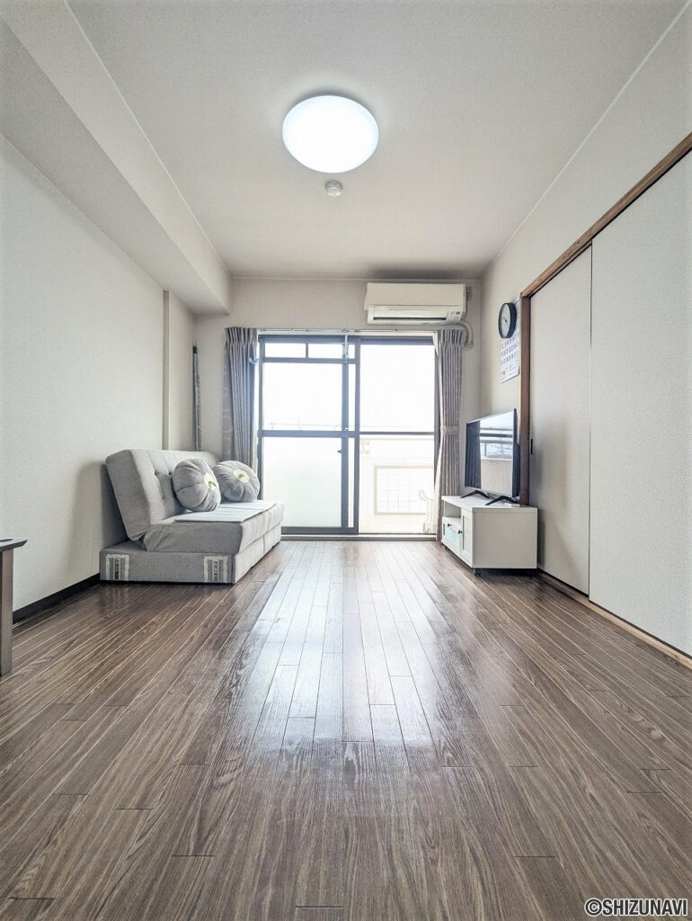 ライオンズマンション静岡馬淵404 室内