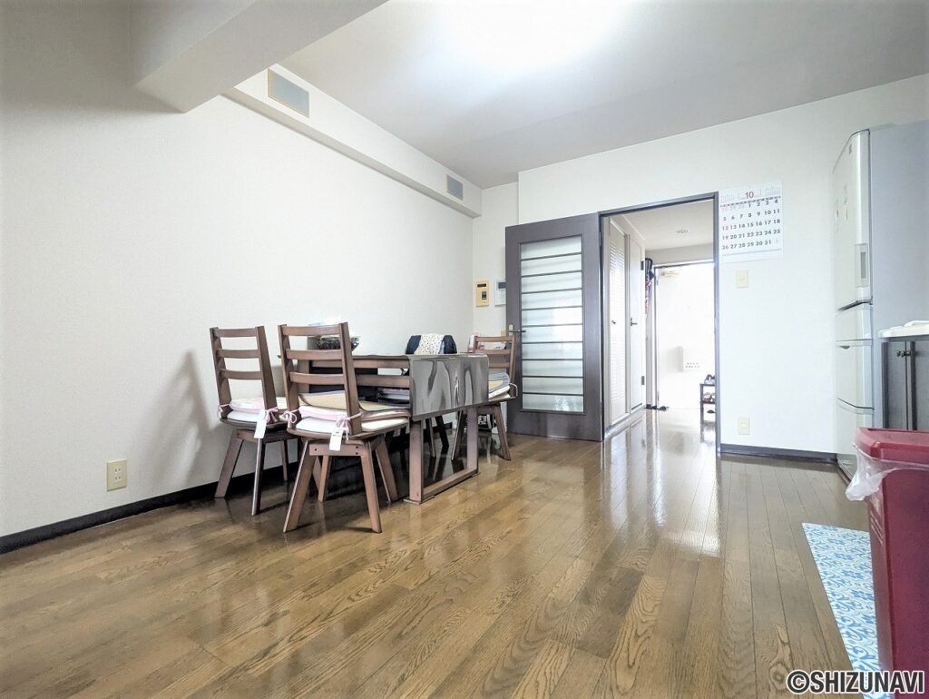 ライオンズマンション静岡馬淵404 室内