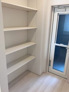 キッチン　納戸