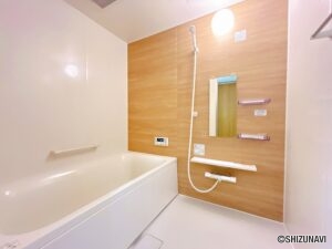 新品交換済浴室