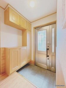 石坂【リフォーム後】玄関(内観)別角度