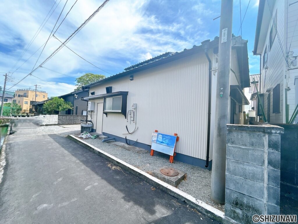 横割外観【別角度】