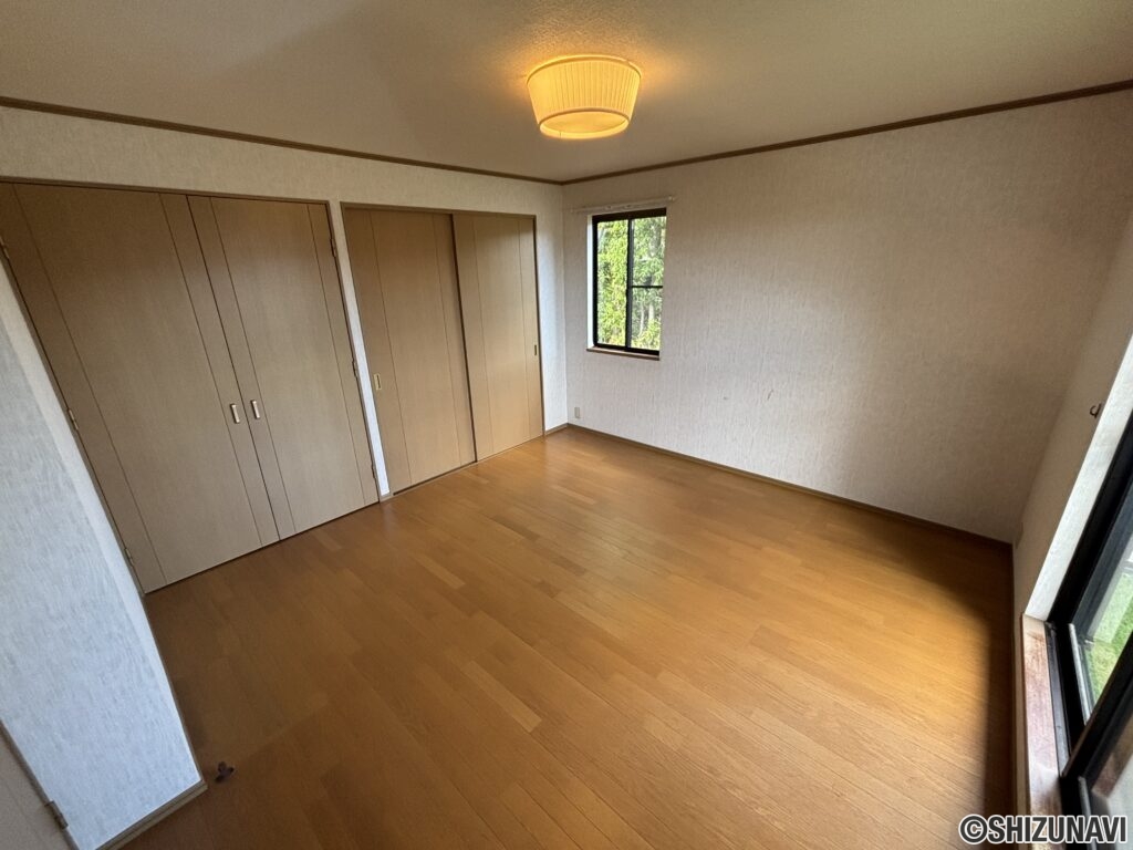 三島市若松町　戸建　内観