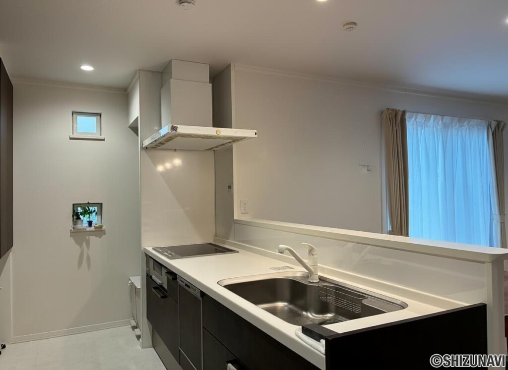 浜松市浜名区西中瀬　区画整地内　セキスイハイム施工物件の画像