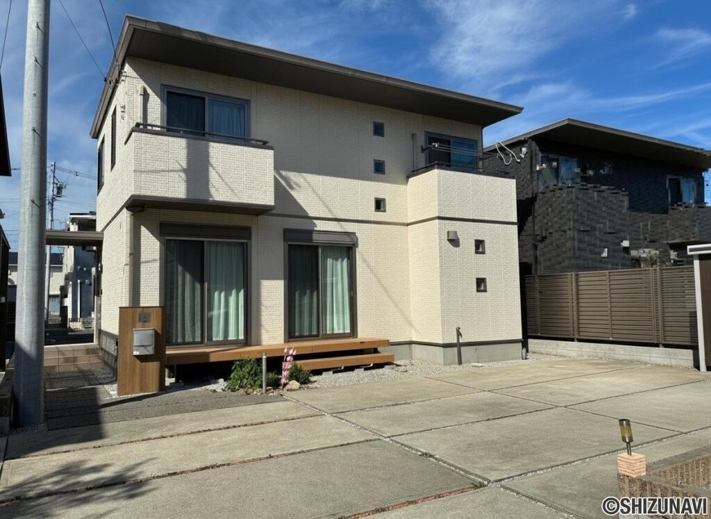 浜松市浜名区西中瀬　区画整地内　セキスイハイム施工物件の画像