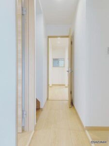 横割【リフォーム後1階廊下】