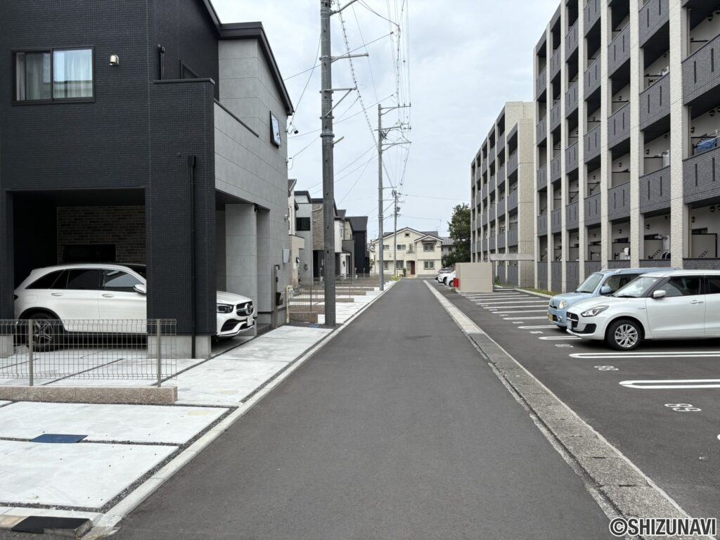 清水区桜橋町 前面道路