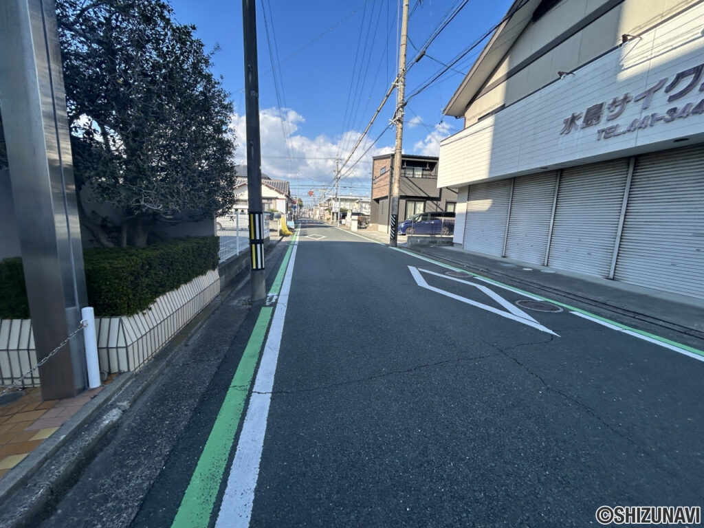【前面道路】