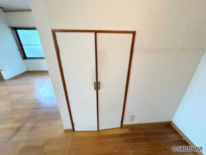 【１階LDK　収納】