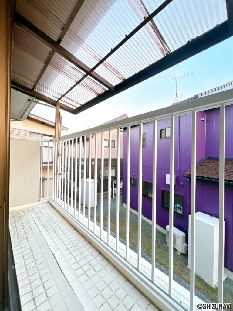 【バルコニー】