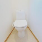 石坂【リフォーム後】2階トイレ