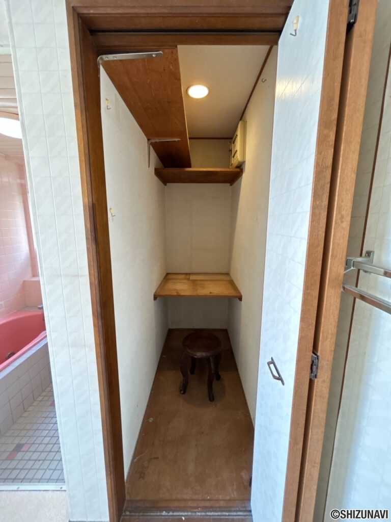 【洗面所収納】