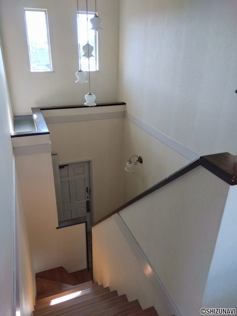 富士市今泉　中古住宅　内観
