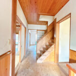 【１階ホール】