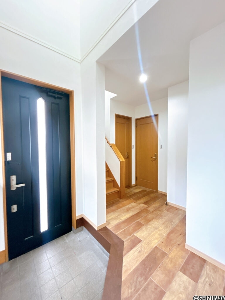 【リフォーム済み/1階ホール】