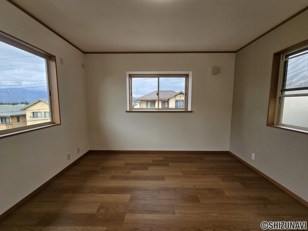 2階　洋室7.6帖