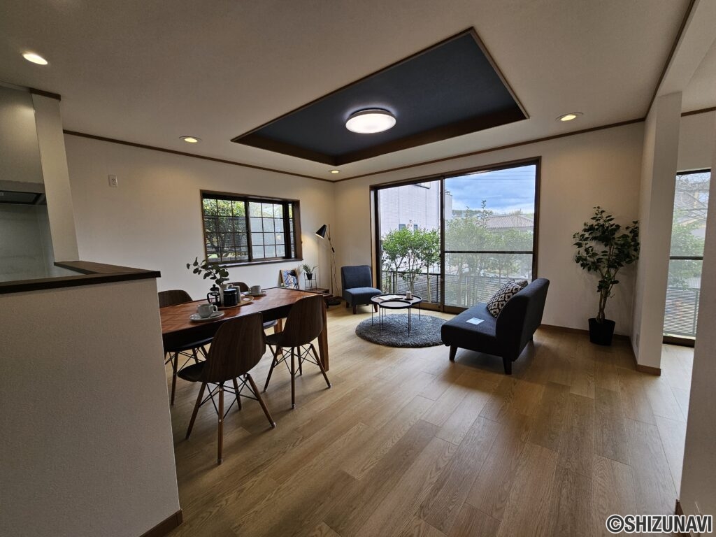 リビングダイニング