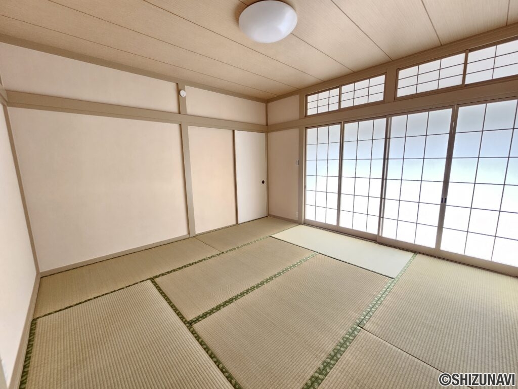 1階　和室　約8帖