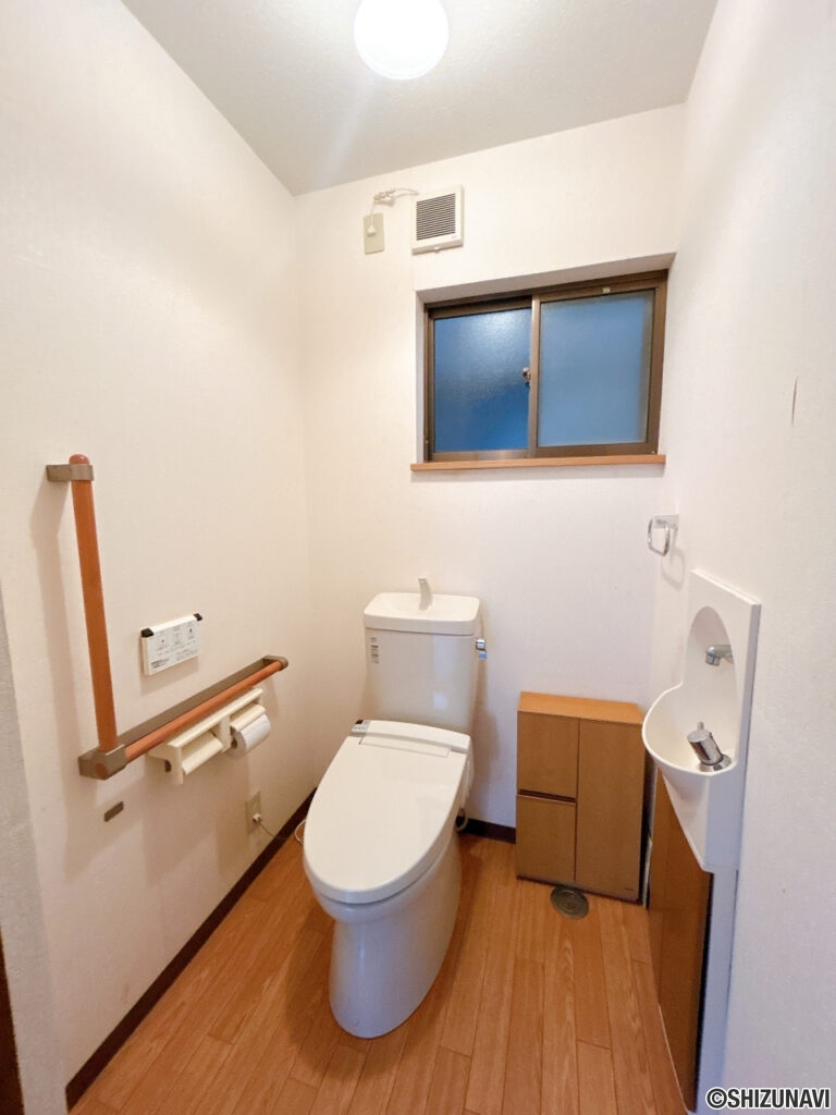 【１階トイレ】