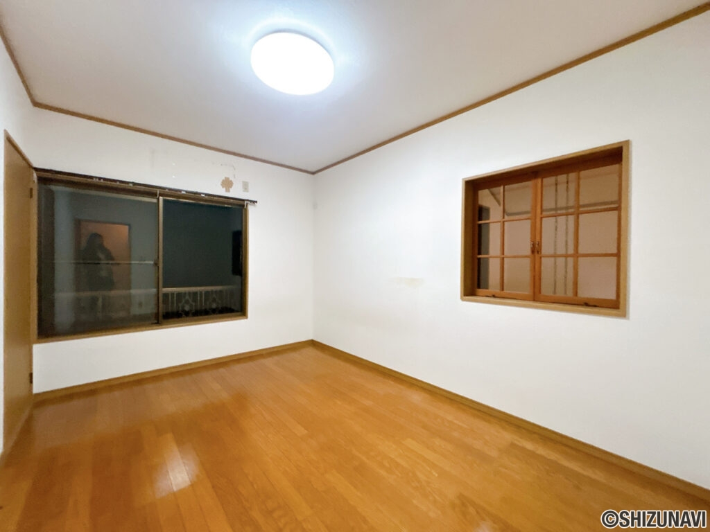 【2階洋室】