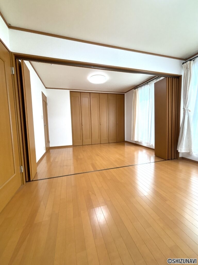 裾野市深良　戸建　内観