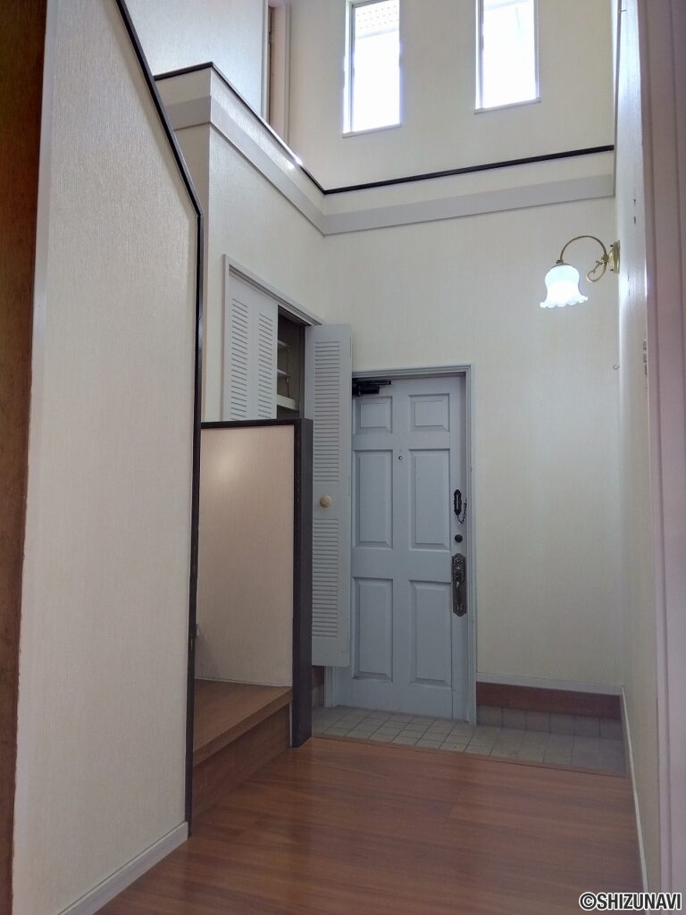 富士市今泉　中古住宅　内観