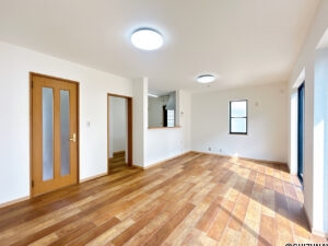 【リフォーム済み/リビング】別角度