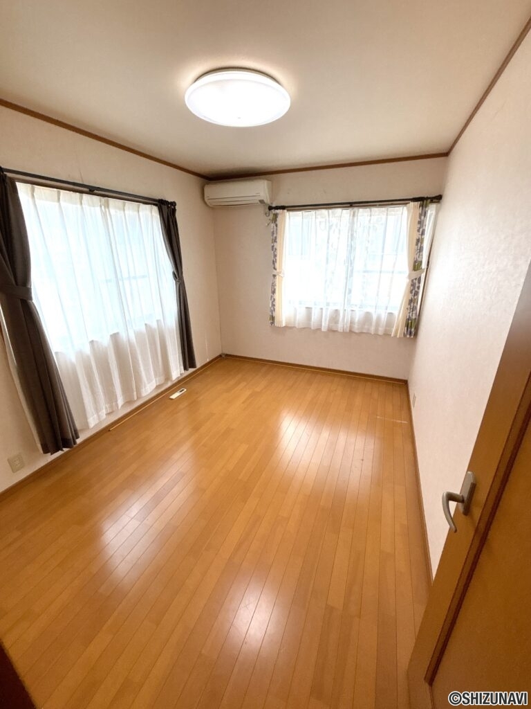 裾野市深良　戸建　内観