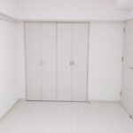 エンブルヒルズ東源台　209号　専用庭付き角部屋の画像