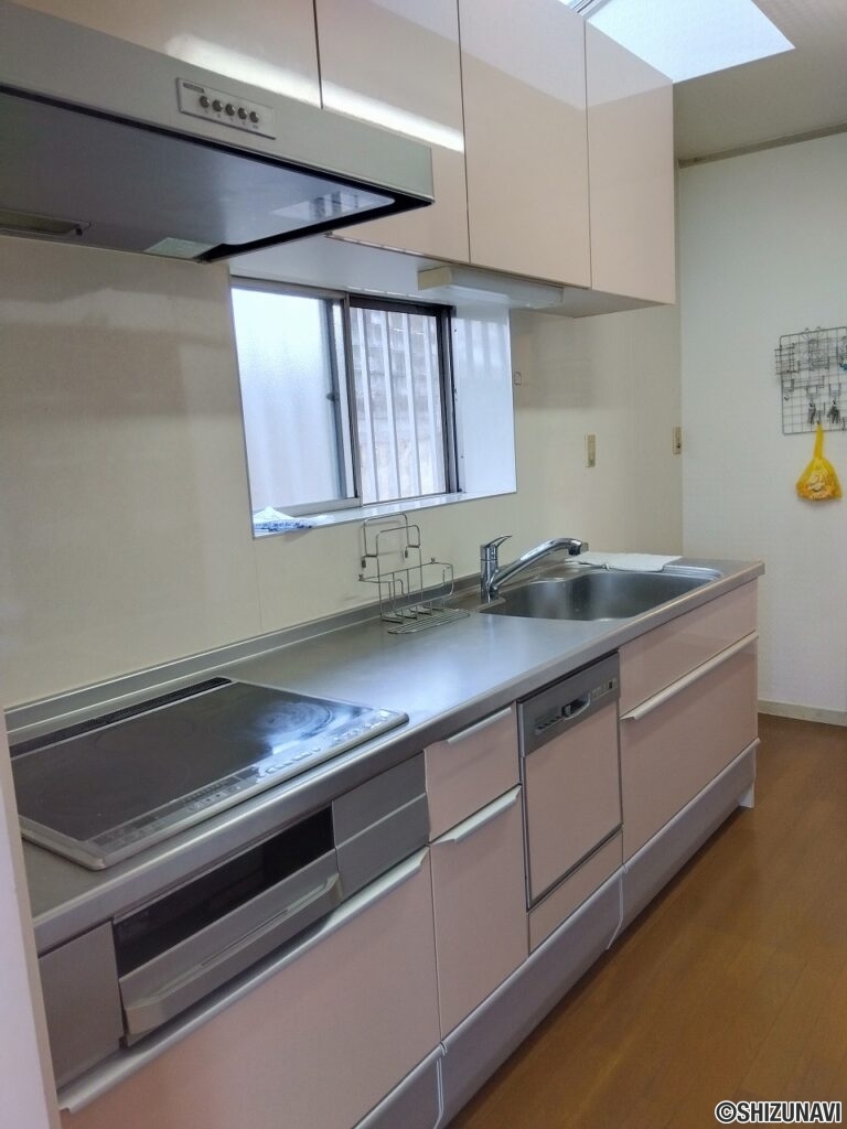 富士市今泉　中古住宅　内観