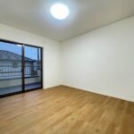 2階西側洋室　別角度です。