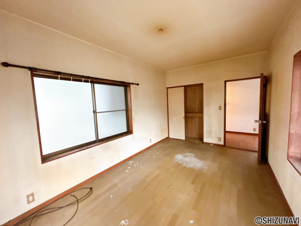 【１階洋室】