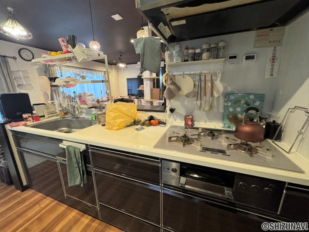 牧之原市大沢　太陽光パネル設置済中古住宅♪の画像